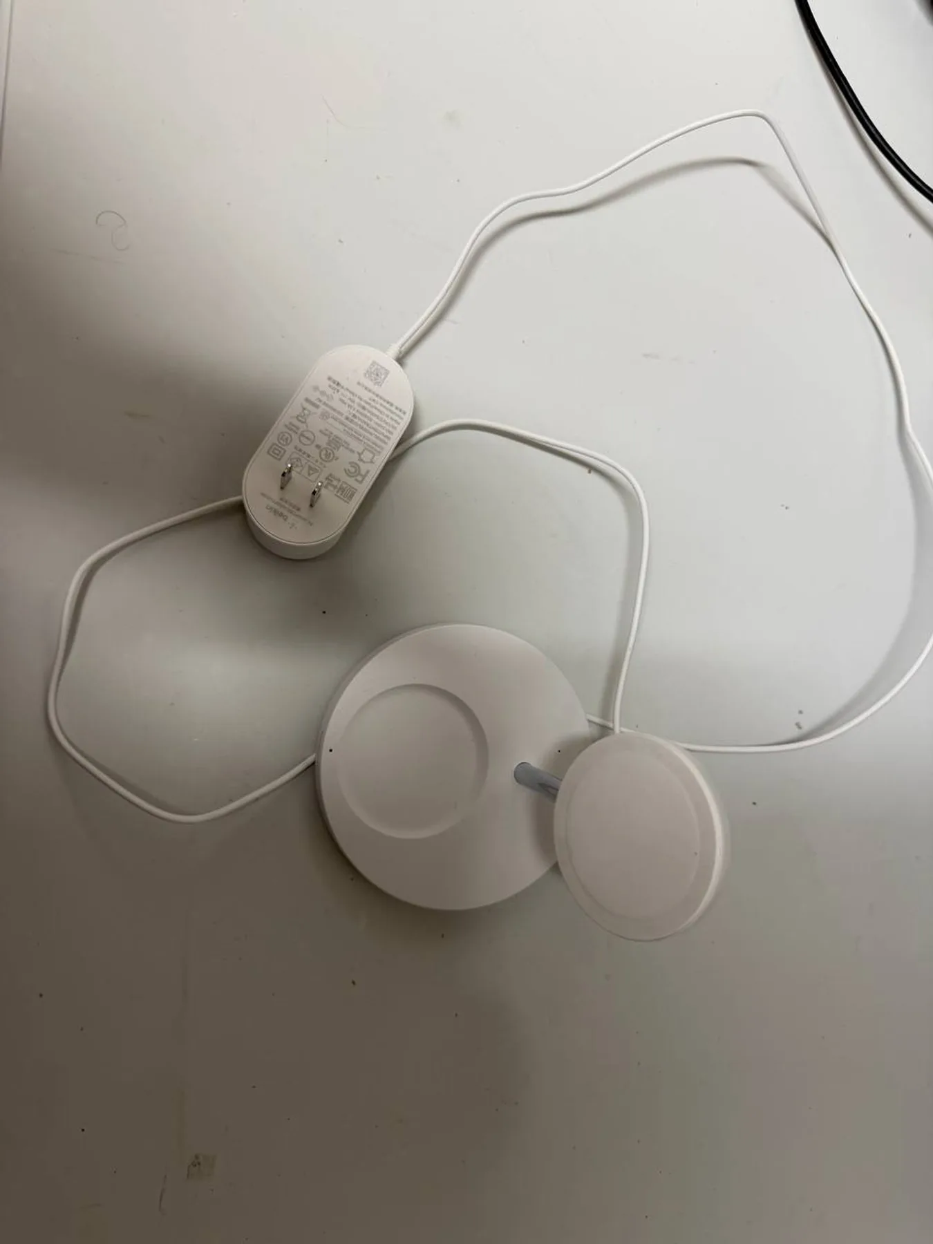Belkin MagSafe 2-in-1 wireless charging stand