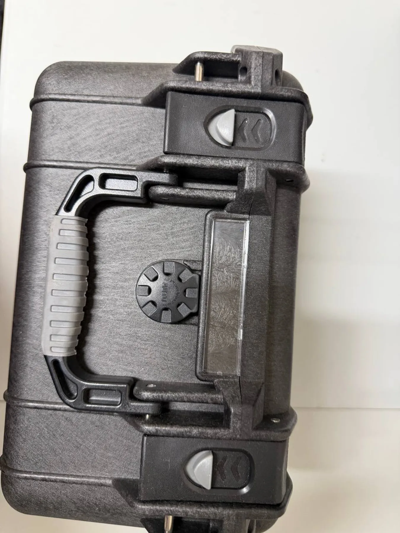 Handle and latches on GoPro hard protective case