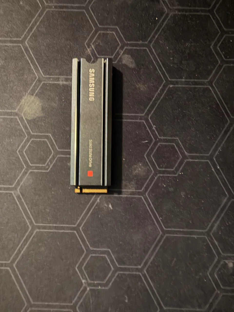 Samsung 980 PRO with Heatsink 2TB NVMe SSD