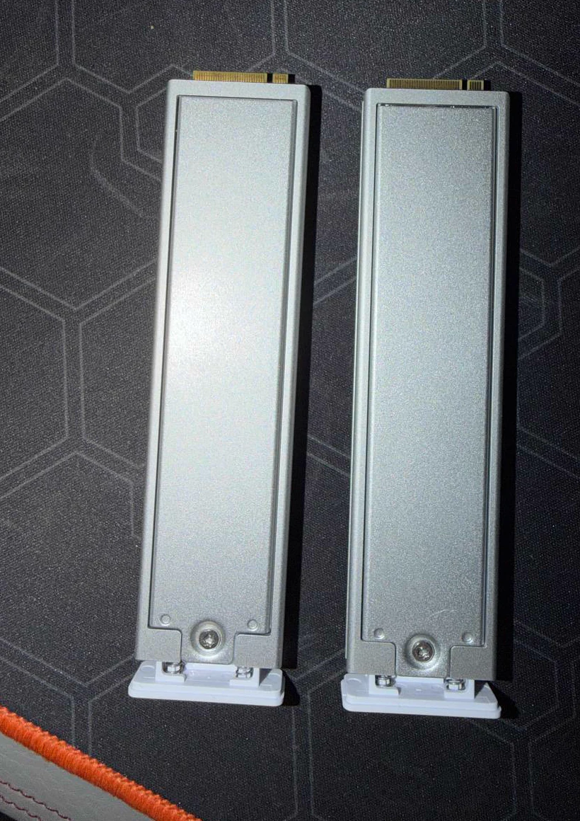 Two optional Ubiquiti M.2 SSD trays included with the UNAS Pro 8